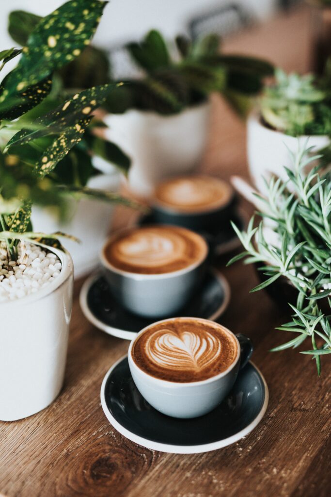 4 tips waarmee je de koffie van de barista gemakkelijk thuis kan maken